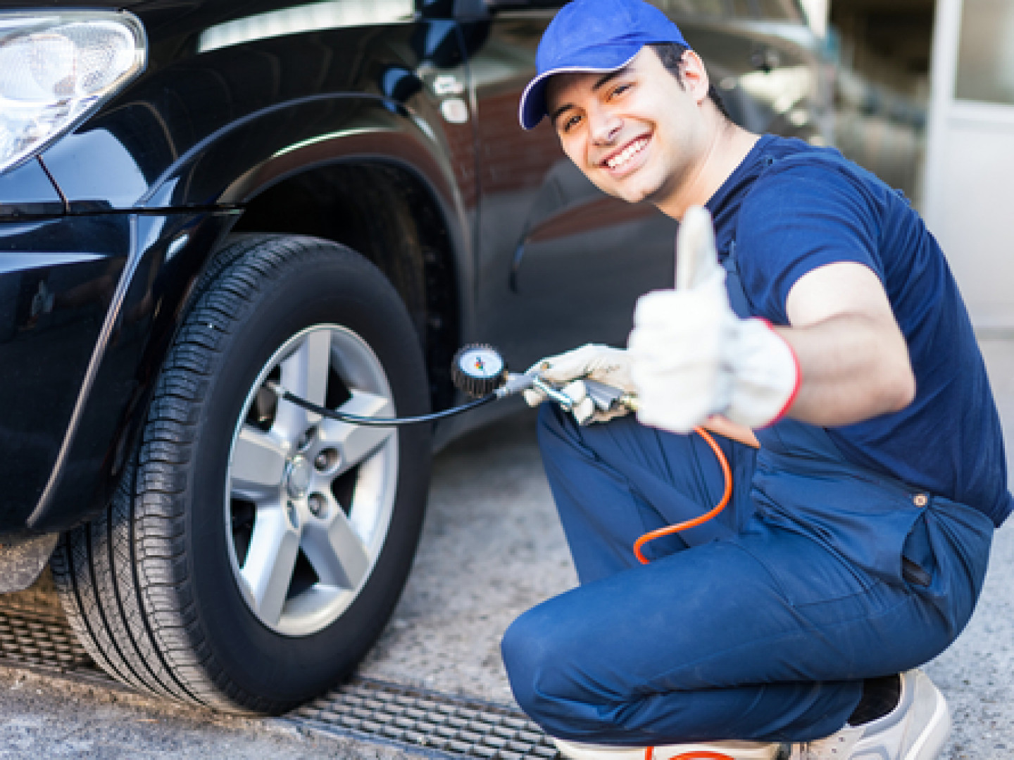 Tire Changes Duluth, Saint Louis County, MN NASCAR Towing, LLC